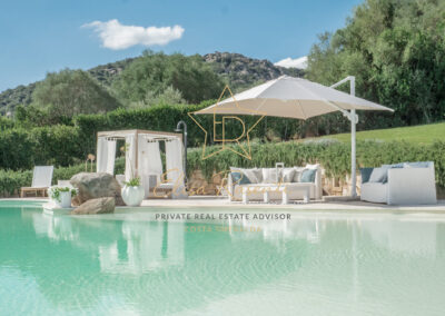 Villa con piscina privata San Pantaleo