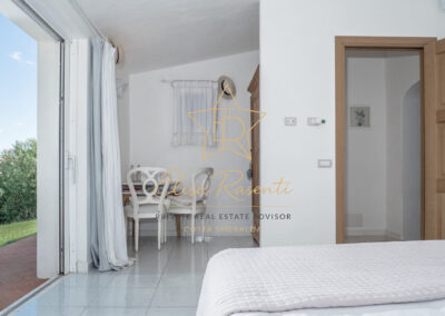 Villa con piscina privata San Pantaleo