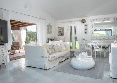 Villa con piscina privata San Pantaleo